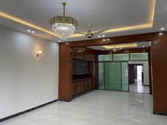 F-10 Renovated House 5 Bedroom For Rent F-10 Renovated House 5 Bedroom For Rent