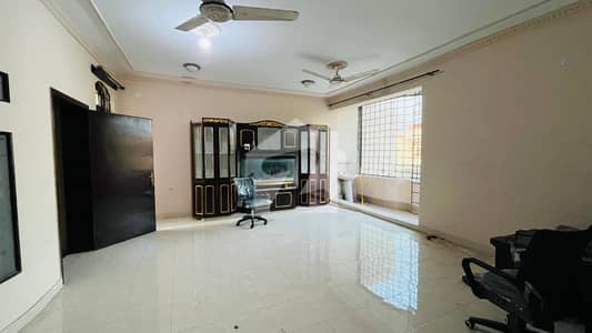 12 Marla Upper Portion for Rent in Block G1 Johar Town Lahore.