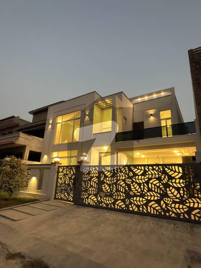 B 17 Designer House (Own Property)
