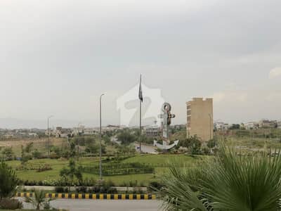 14 Marla Solid Plot For Sale