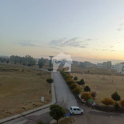 1Kanal Plot Very Reasonable Price Available For Sale Sector E-17/3 Cabinet Division (CDECHS),