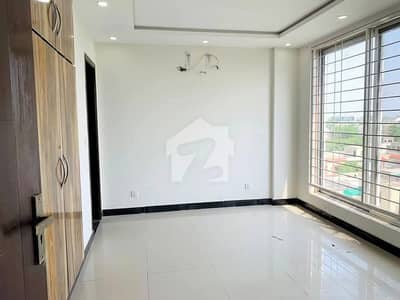 2 Bedroom Non Furnished Apartment available for Rent in Bahria town Lahore