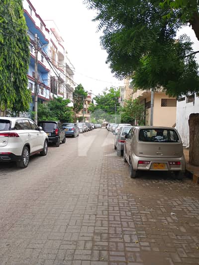 Golden Opportunity In PIA Society! Plot For Sale 200 Sq Yd