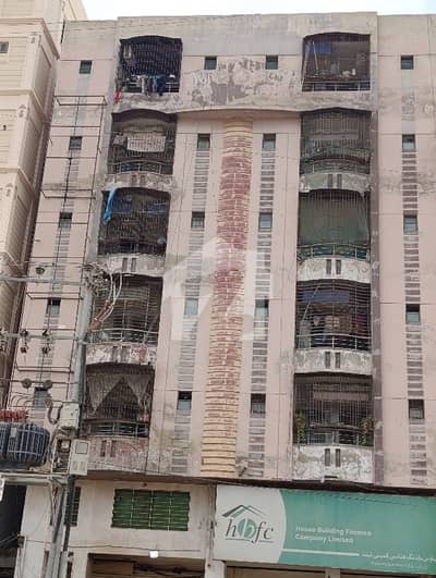 گلستانِ جوہر کراچی میں 2 کمروں کا 4 مرلہ فلیٹ 95.0 لاکھ میں برائے فروخت۔