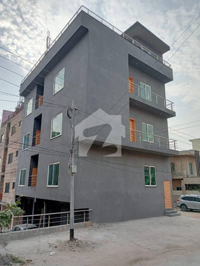 گلشن آباد راولپنڈی میں 4 مرلہ عمارت 5.5 کروڑ میں برائے فروخت۔