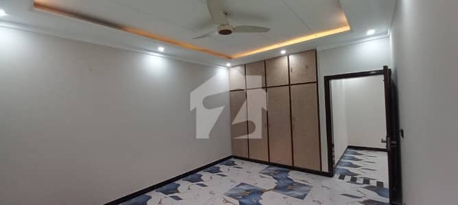 7 Marla 1st Floor Portion For Rent