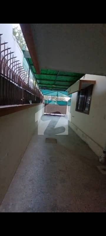 Independent Commercial Use Bungalow For Rent