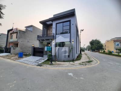 5 Marla Super Luxury CORNER House For Sale