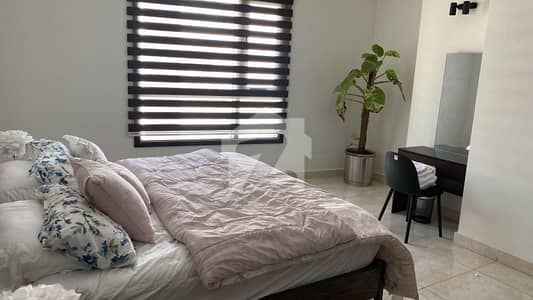 EMAAR OCEANFRONT 3-Bedroom Fully Furnished Apartment For Rent. In Pearl Towers.