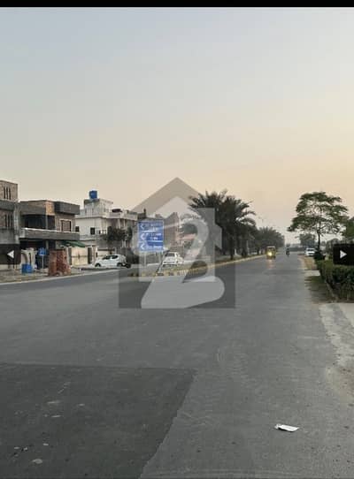خیابان امین - بلاک کیو خیابانِ امین,لاہور میں 1 کنال رہائشی پلاٹ 1.35 کروڑ میں برائے فروخت۔ خیابان امین - بلاک کیو خیابانِ امین,لاہور میں 1 کنال رہائشی پلاٹ 1.35 کروڑ میں برائے فروخت۔