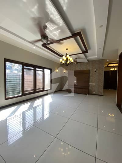 Just Like Brand New 2 Unit 3+3 Bungalow Available For Rent