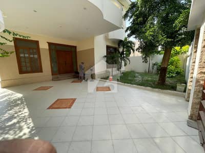 Very Well Maintained 500 Sqyd House Available For Rent