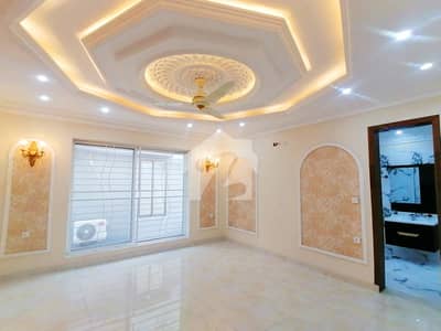 10Marla Brand new upper wala porshan rent k liya available h