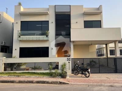 1 Kanal Designer House For Sale In Bahria Enclave Islamabad Sector C (Main Boulevard, Margalla Facing)