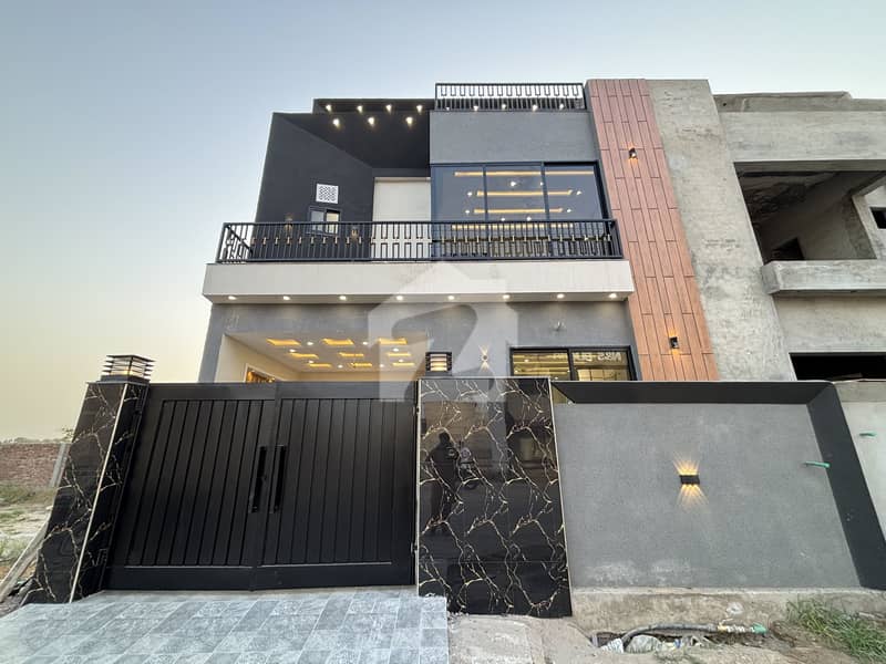 3.5 Marla Luxury House available for Sale 3.5 Marla Luxury House available for Sale