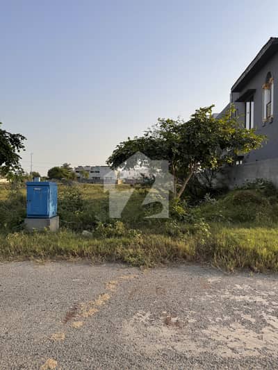 1 Kanal Plot for Sale in U Block, DHA Phase 7