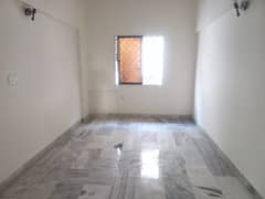 PRESTIGIOUS URBAN RETREAT: COMPACT & WELL-MAINTAINED 1000 SQ YD BUNGALOW WITH MASSIVE LAWN FOR RENT IN DHA