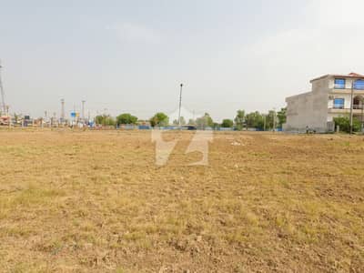 Main Ferozepur Road 3kanal Commercial plot for sale