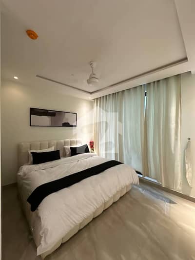 1 Bedroom Luxury Full Furnished Apartment is Available For Rent in Bahria Town Lahore