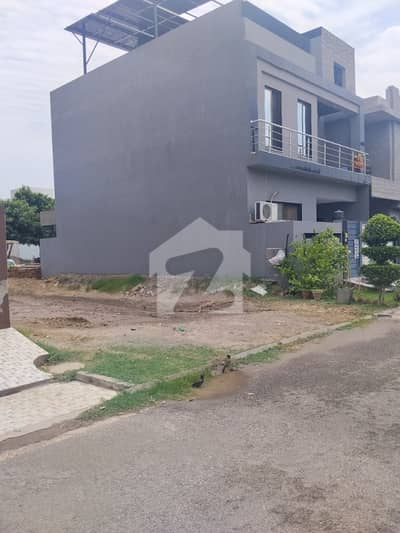 10-Marla Plot Available At Hot Location Near To Park Mosque & At Reasonable Price In New Lahore City Phase 3 Near To Bahria Town 10-Marla Plot Available At Hot Location Near To Park Mosque & At Reasonable Price In New Lahore City Phase 3 Near To Bahria Town