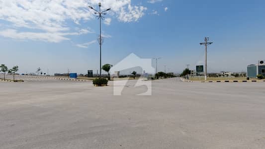 Residential Plot Of 1800 Square Feet For sale In Faisal Hills