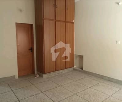 5 Marla Luxury Modern Style House Super Hot Location With Direct Meeting Available For Sale in Johar Town phase 2