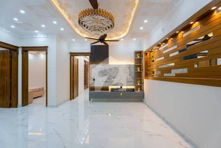 10 Marla Brand New Luxury Spanish White House All Original Picture Direct Meeting Available For Sale in Tariq Garden Lahore
