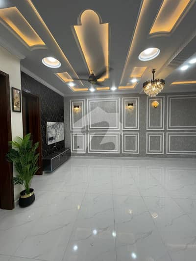 Brand New 5 Marla Full House for Rent in Park View City, Lahore