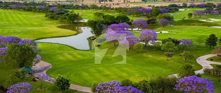 1 Kanal Facing Golf Lake Plot On Executive Location In Lake City