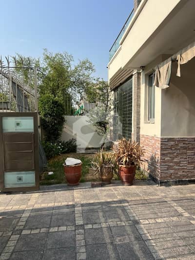 10 Marla Beautiful Owner Build House Available For Sale In Dha Phase 5 Hot Location Near To Park