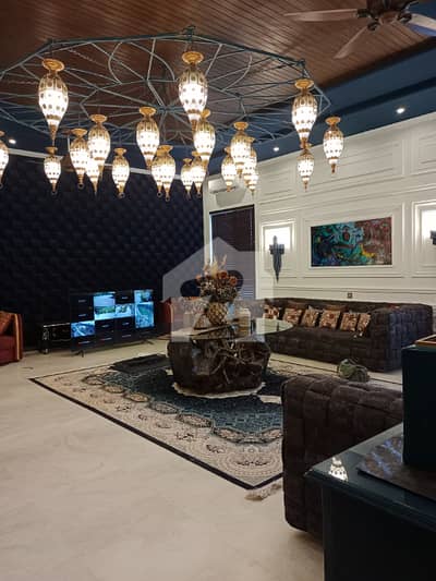 10 Kanal Brand New Farm House Available For Sale In Gulberg Green Islamabad