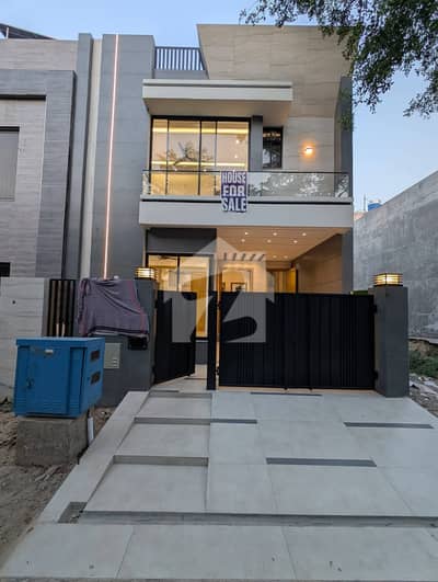 5 Marla Brand New House For Sale In Lake City - Sector M-7B Raiwind Road Lahore