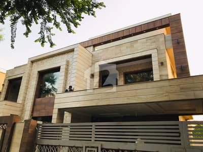 UPPER PORTION FOR RENT IN F-7