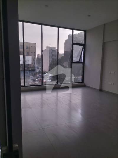 ڈی ایچ اے فیز 6 ڈی ایچ اے ڈیفینس,کراچی میں 5 مرلہ Studio دفتر 1.75 لاکھ میں کرایہ پر دستیاب ہے۔