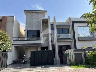 BRAND NEW HOUSE 10 MARLA AVAILABLE FOR SALE IN BAHRIA ORCHARD LAHORE