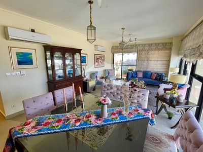 EMAAR OCEAN FRONT 4BED FULLY FURNISHED PARTAIL SEA-FACING APARTMENT ON RENT AVALIABLE. IN CORAL TOWERS.
