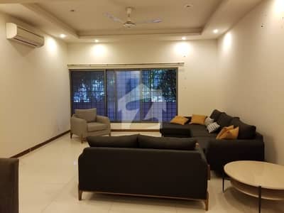 UPPER PORTION FOR RENT IN F-7