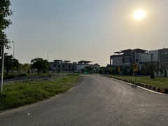 1 Kanal Prime Location Plot for sale in S Block Phase 8