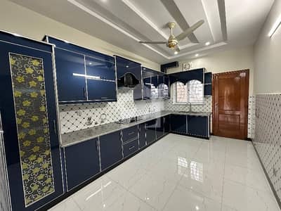 12 Marla House For sale In G-15/1