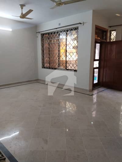 First Floor Avalaible for rent Original picture attach