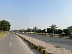 1 Kanal Corner Prime Location Plot For Sale In X Block Phase 8