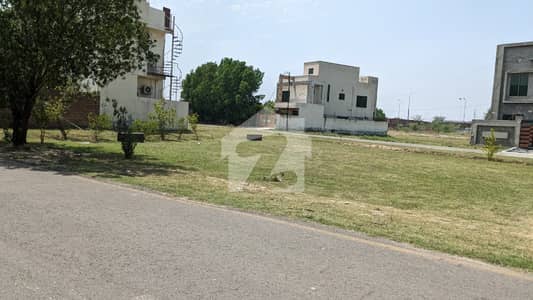 10 Marla Plot In A Prime Location Ideal For Family Living