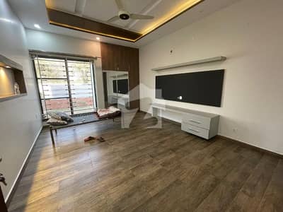 Kanal Upper Portion Facing Park For Rent Punjab Society phase 2 Near Wapda Town College Road
