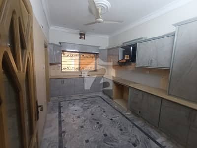 سوان گارڈن ۔ بلاک ایف سوان گارڈن,اسلام آباد میں 4 کمروں کا 1 کنال زیریں پورشن 85.0 ہزار میں کرایہ پر دستیاب ہے۔