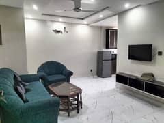 ONE BED FURNISHED APARTMENT AVAILABLE FOR RENT IN BAHRIA TOWN LAHORE-SECTOR D/ AJMAIR GROUP