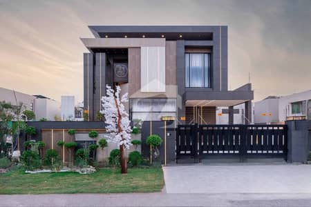 1 Kanal Top Quality Build Luxurious Beautiful Modern Design Villa For Sale In DHA Lahore Phase 7 Prime Location