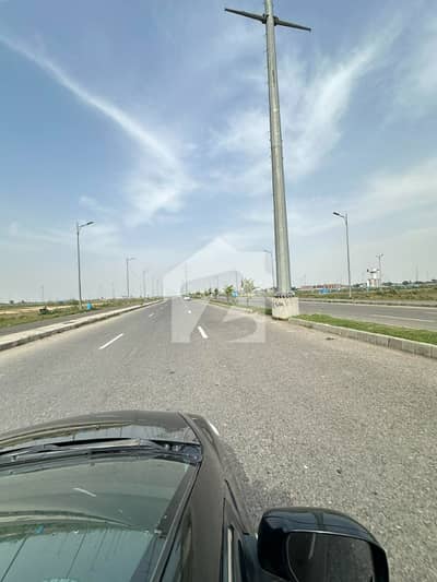 1 KANAL POSSESSION PLOT DIRECT APPROACH FROM RING ROAD NEAR PARK MASJID