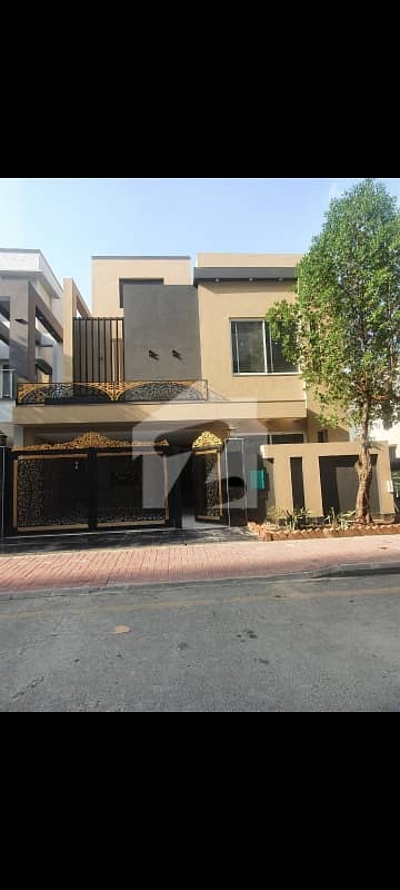 08 Marla house for sale in bahria orchard Lahore BLOCK Northern
