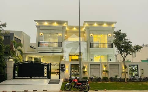 1 KANAL TOP LOCATION VERY CHEAP PRICE RESIDENTIAL HOUSE FOR SALE IN DHA PHASE 7 BLOCK R.