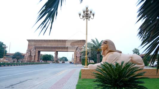 بحریہ ٹاؤن - توحید بلاک بحریہ ٹاؤن ۔ سیکٹر ایف,بحریہ ٹاؤن,لاہور میں 1 کنال رہائشی پلاٹ 2.1 کروڑ میں برائے فروخت۔